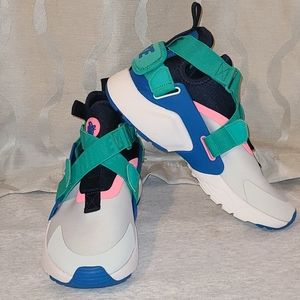 The Nike Huarache City G's
